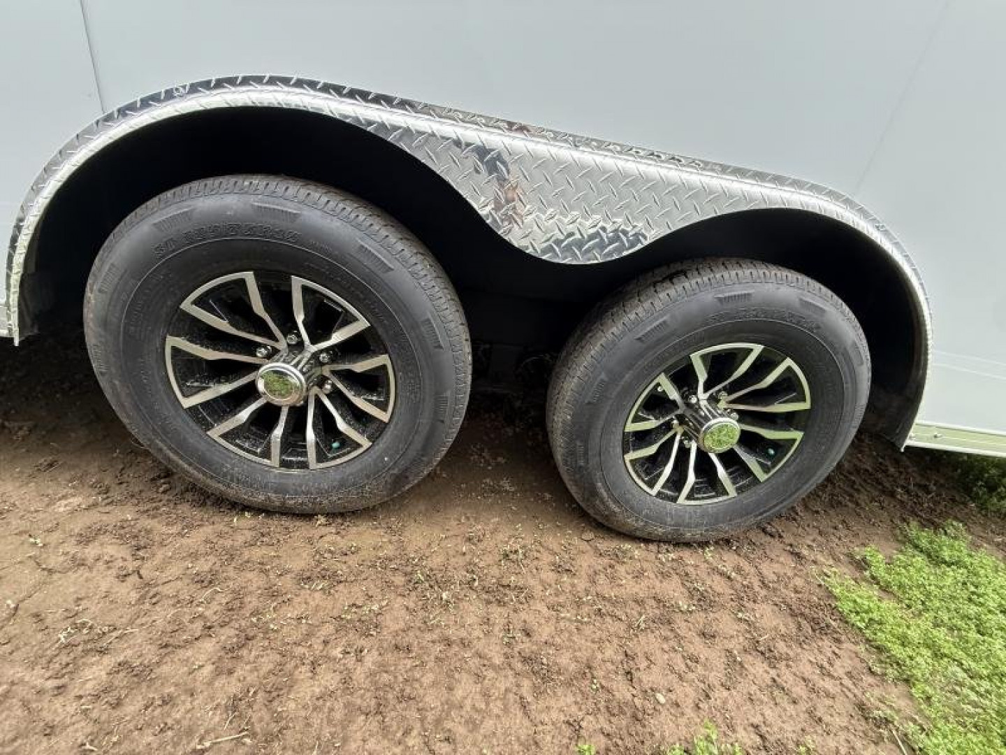 New 2025 FORMULA Trailers CONQUEST 8.5x24 Cargo / Enclosed Trailer