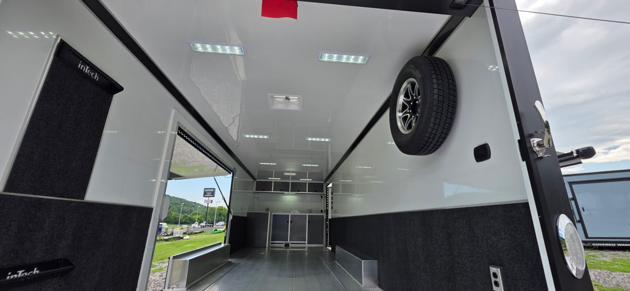 New 2026 inTech Trailers 8.5X28 ICON B/O AWNING Cargo / Enclosed Trailer