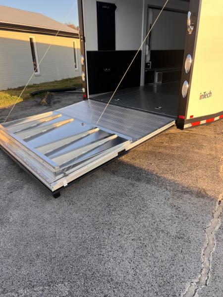 New 2026 inTech Trailers 8.5X28 ICON B/O AWNING Cargo / Enclosed Trailer