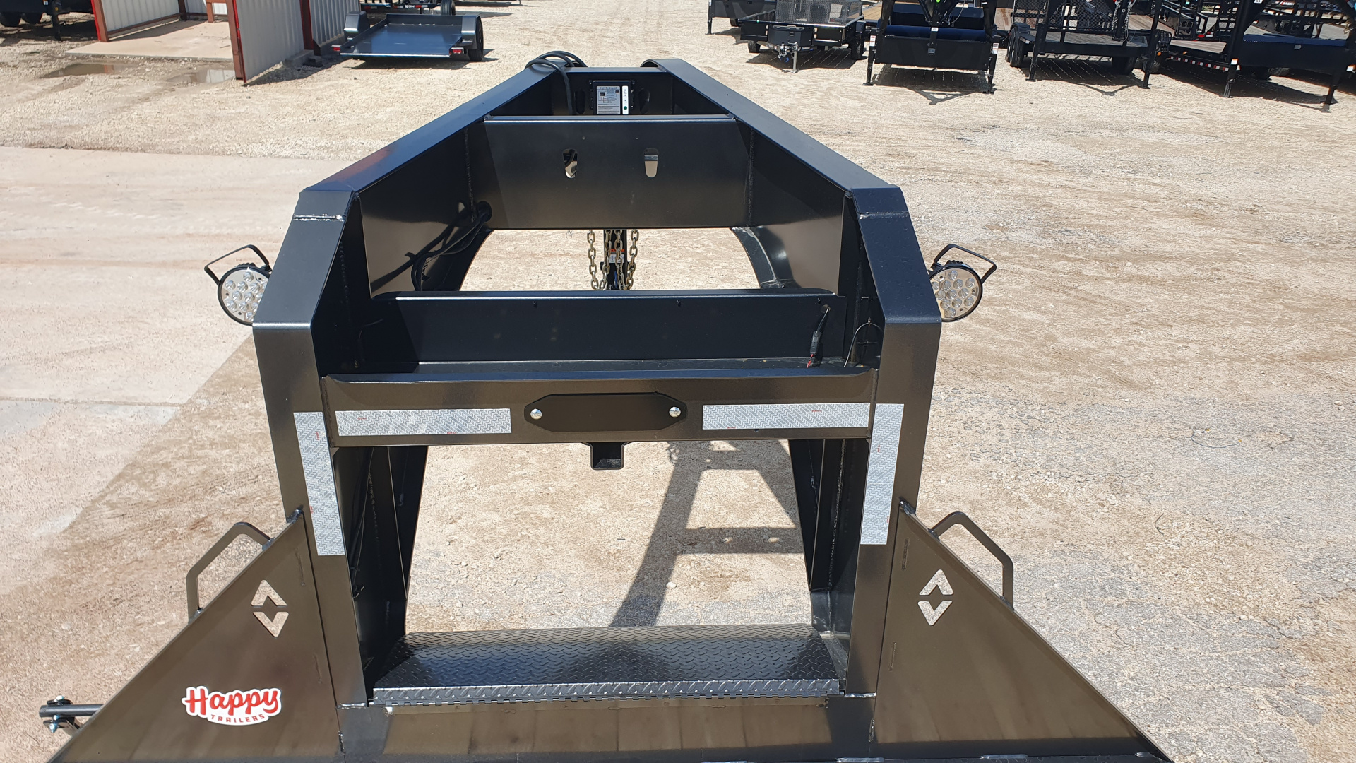 New 2026 Diamond C 102"x40' Engineered Beam FMAX212 w/ Max Ramps Pacesetter Edition