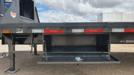 New 2026 Diamond C 102"x40' Engineered Beam FMAX212 w/ Max Ramps Pacesetter Edition