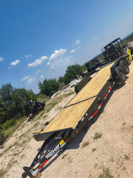 New 2026 Top Hat Trailers CT14-24X83-14E-F Tilt Trailer