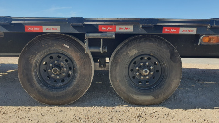 Used 2024 Trail Maxx 102"x40' GN Flatbed w/ Max Ramps