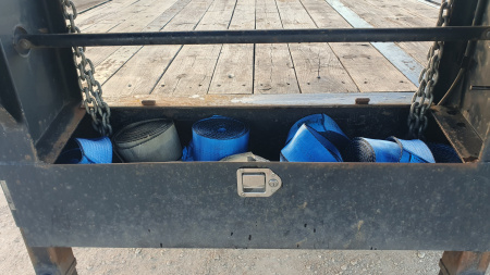 Used 2022 Top Hat 102"x40' GN Flatbed w/ Max Ramps