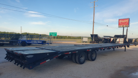 Used 2022 Top Hat 102"x40' GN Flatbed w/ Max Ramps