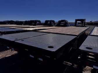 New 2025 Titan Trailer 30' WIDE GLIDE TANDEM DUAL Deckover Trailer