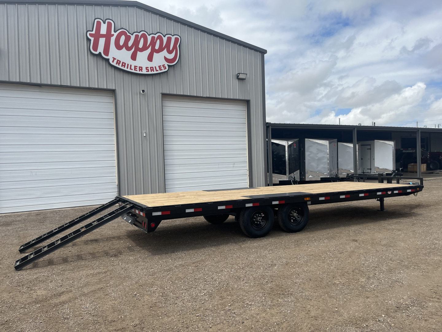 New 2026 PJ 102"x24' BP 8" I-Beam Deckover Trailer – F8
