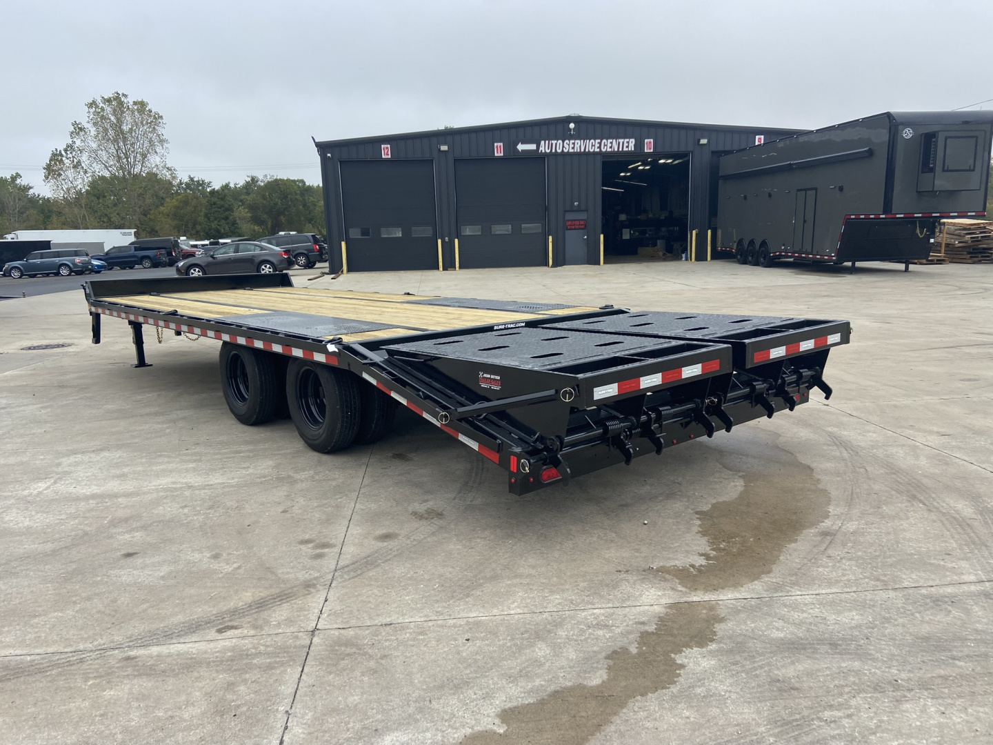 New Sure-Trac Equipment Trailer 25'