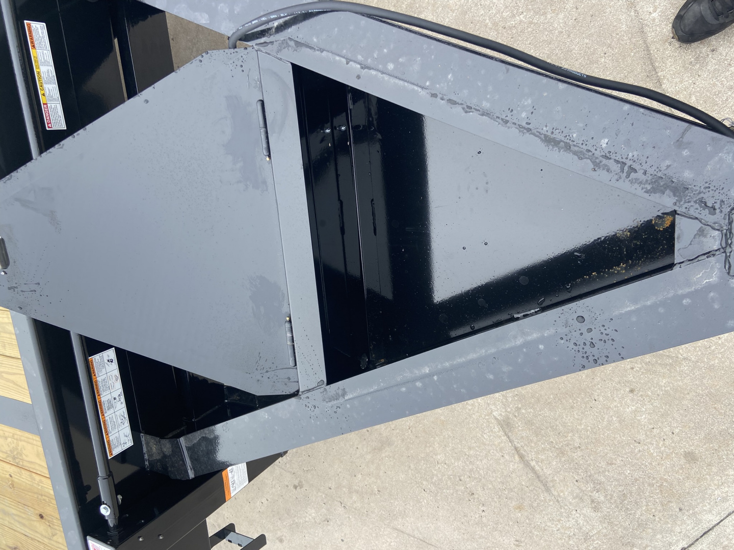 New Sure-Trac Equipment Trailer 25'