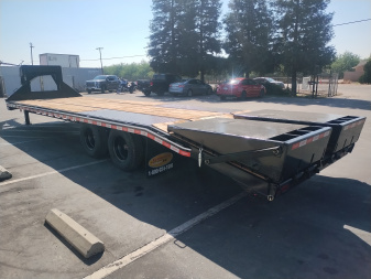 New 2025 Econoline 24+6 Deckover Dovetail Equipment Trailer