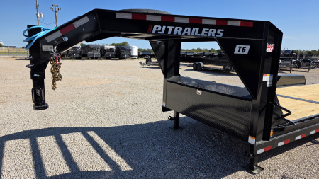 New 2026 PJ 83"x24' Gooseneck Equipment Tilt Trailer – T6
