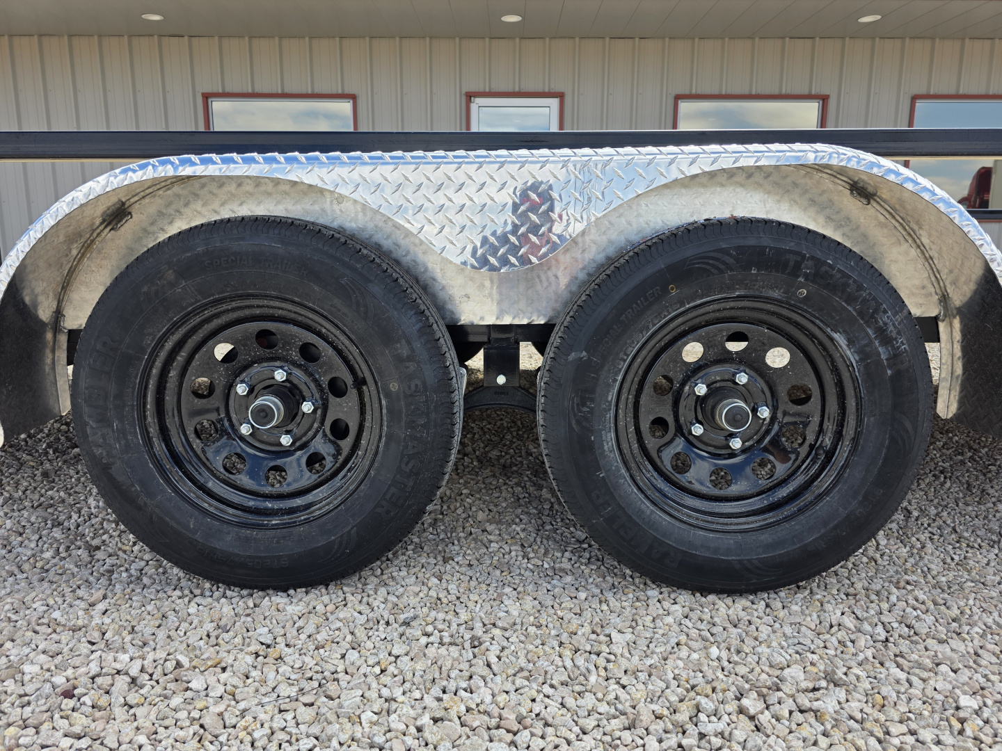 New 2026 PJ 83"x18' Tandem Axle Utility Trailer - UL