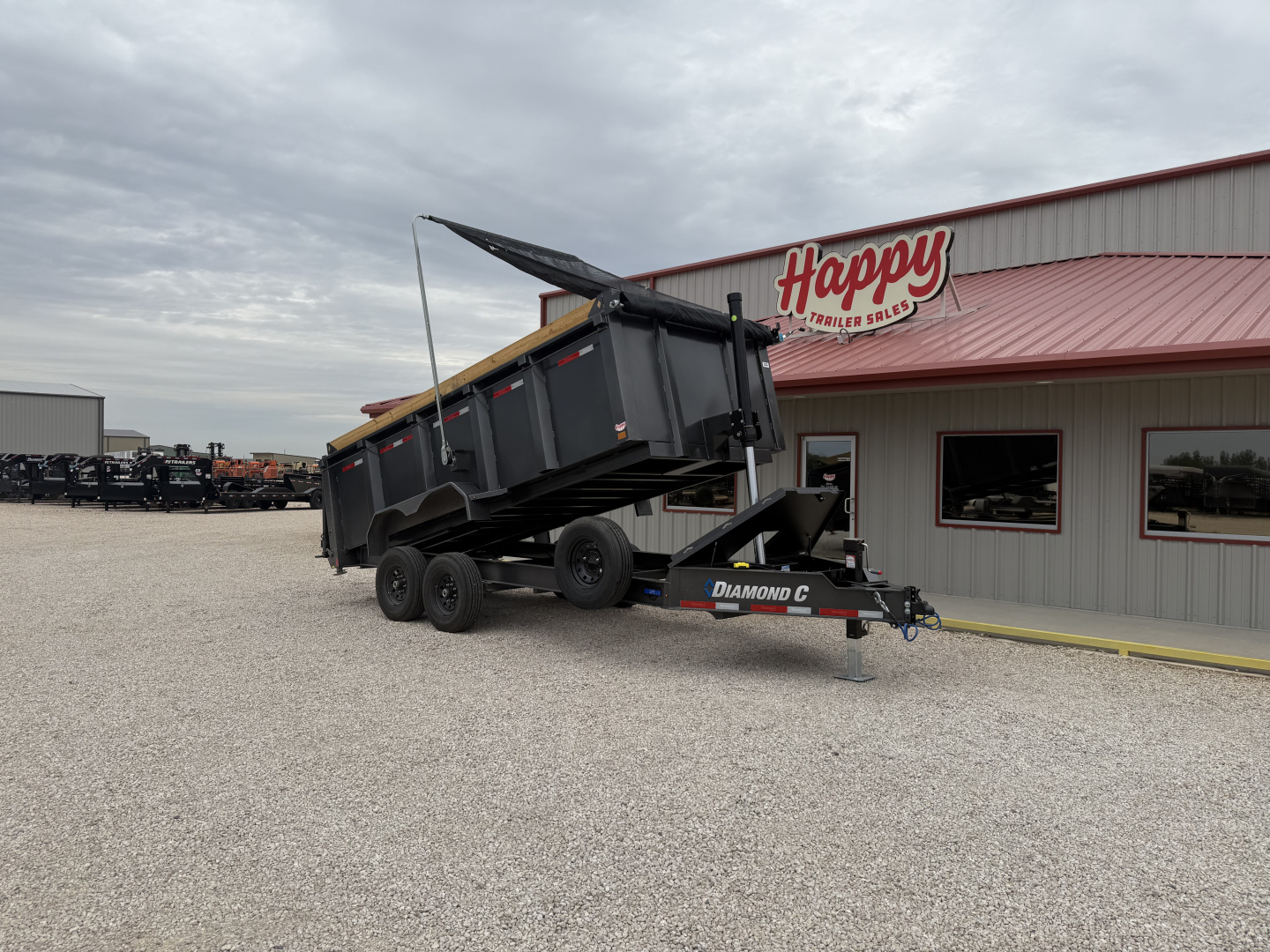 New 2026 Diamond C 82"x16' BP HD Low Profile Telescopic Dump w/ 44" Sides - LPT207