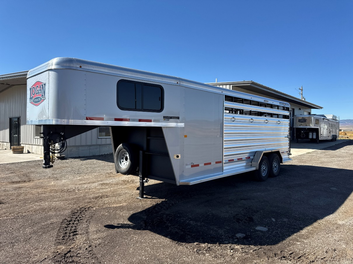 New 2026 Logan Coach 20' Stockman Combo