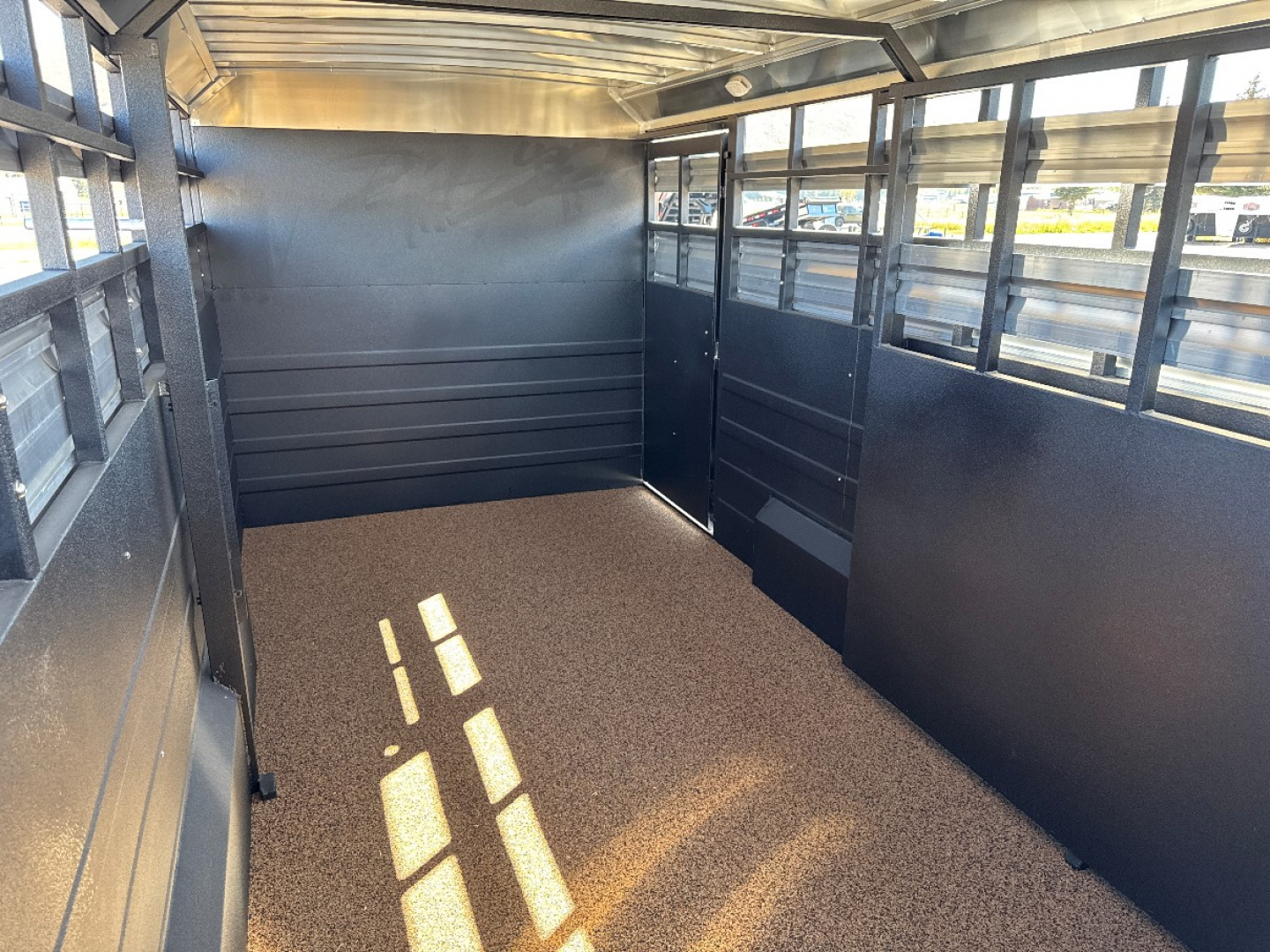 New 2026 Logan Coach 20' Stockman Combo