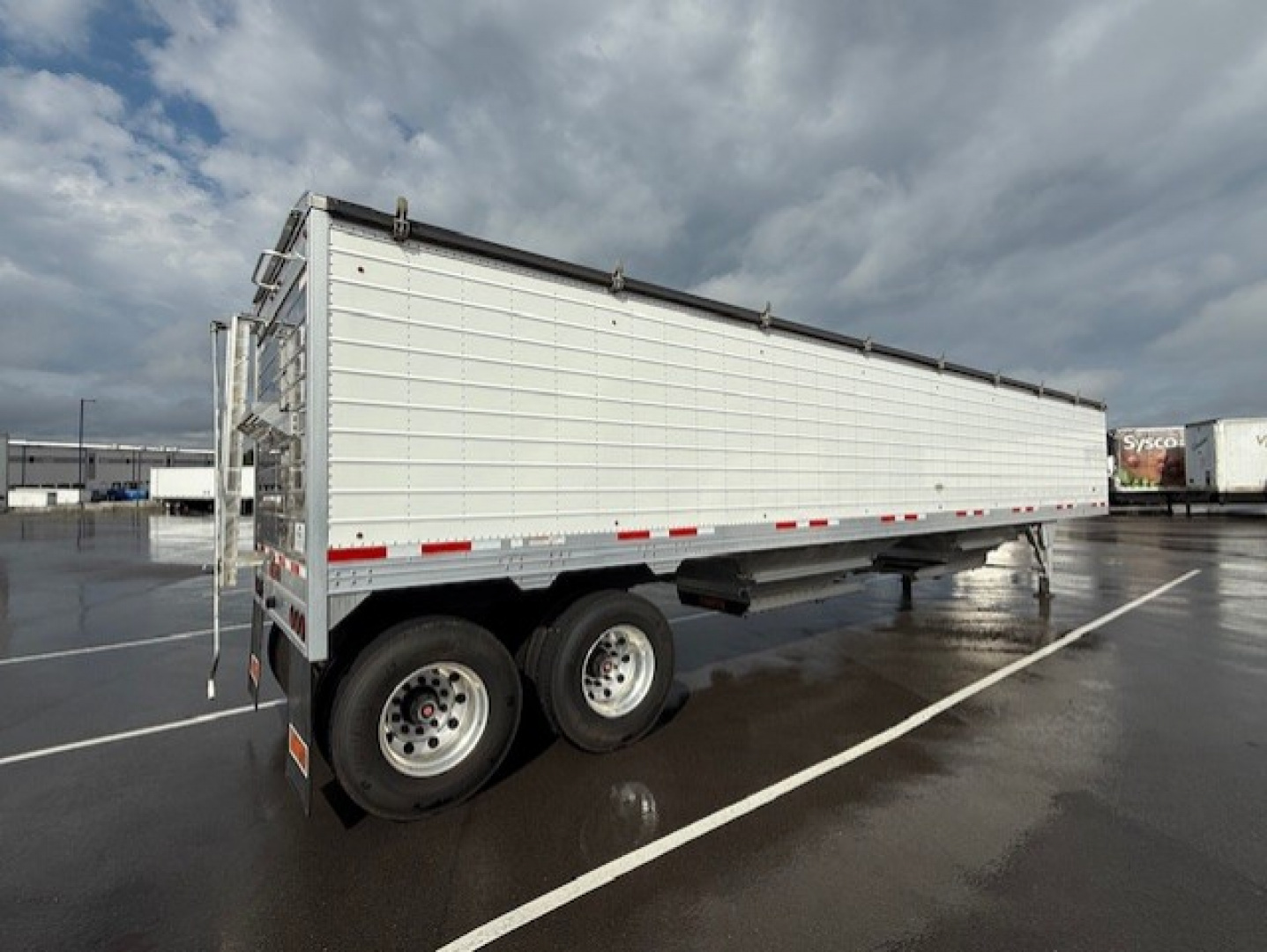 Used 2024 Timpte Hopper Semi Trailer 42' x 96" x 78" --*Lease to OWN available*