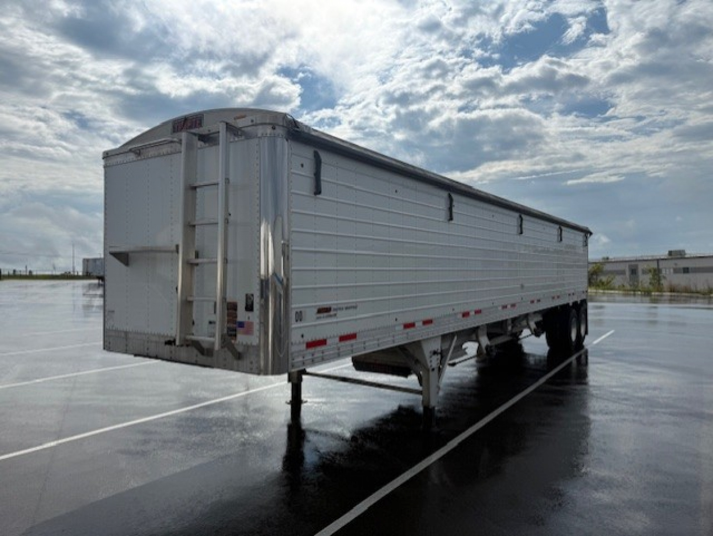 Used 2024 Timpte Hopper Semi Trailer 42' x 96" x 78" --*Lease to OWN available*