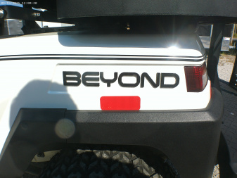 New 2025 Bintelli BEYOND 6P Lifted Golf Cart