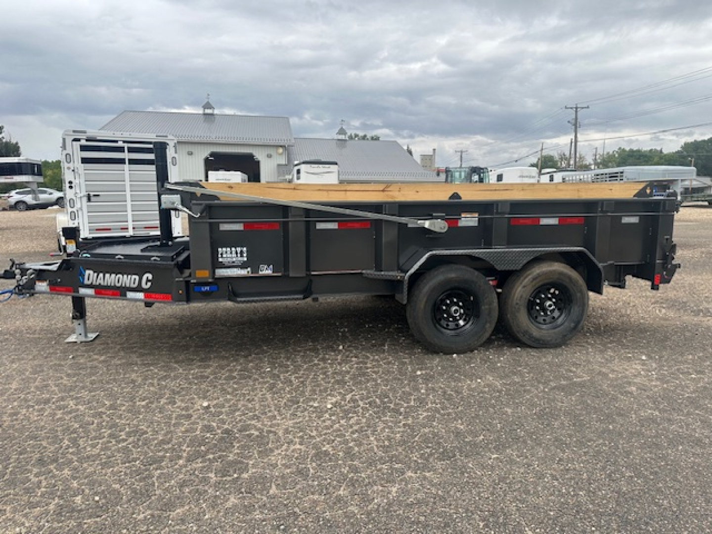 New 2026 Diamond C 14' Dump Box