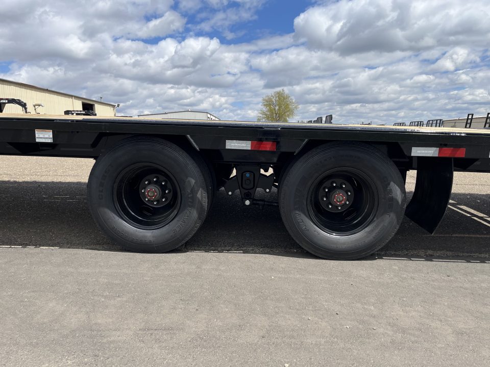 New 2027 PJ Trailers 102" x 40' LD Flatbed Trailer