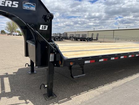 New 2027 PJ Trailers 102" x 40' LD Flatbed Trailer