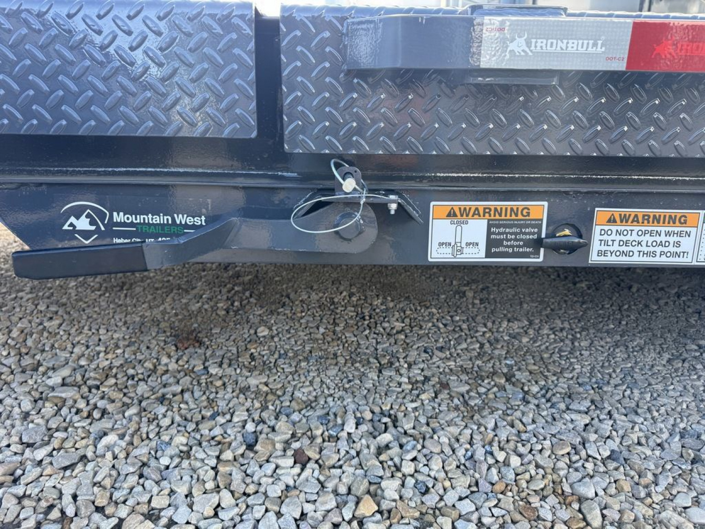 New 2026 Iron Bull Trailers 7X20-14K Tilt Trailer