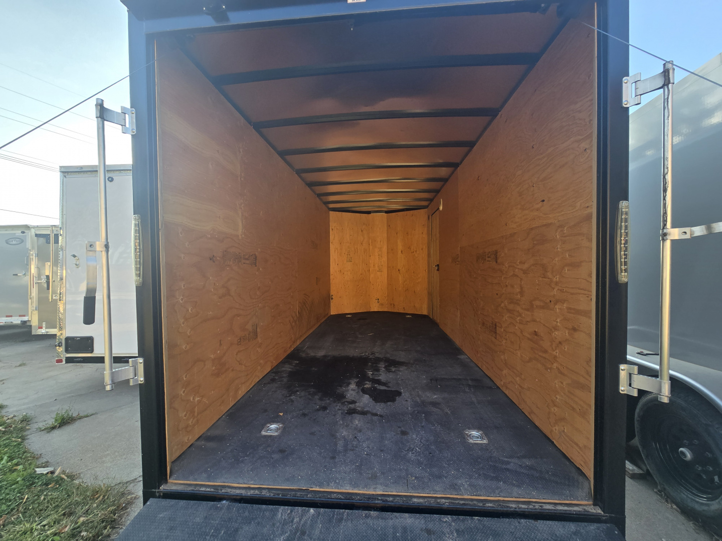 New 2024 Southland Trailers 7x16' with Aluminum Rims Cargo / Enclosed Trailer