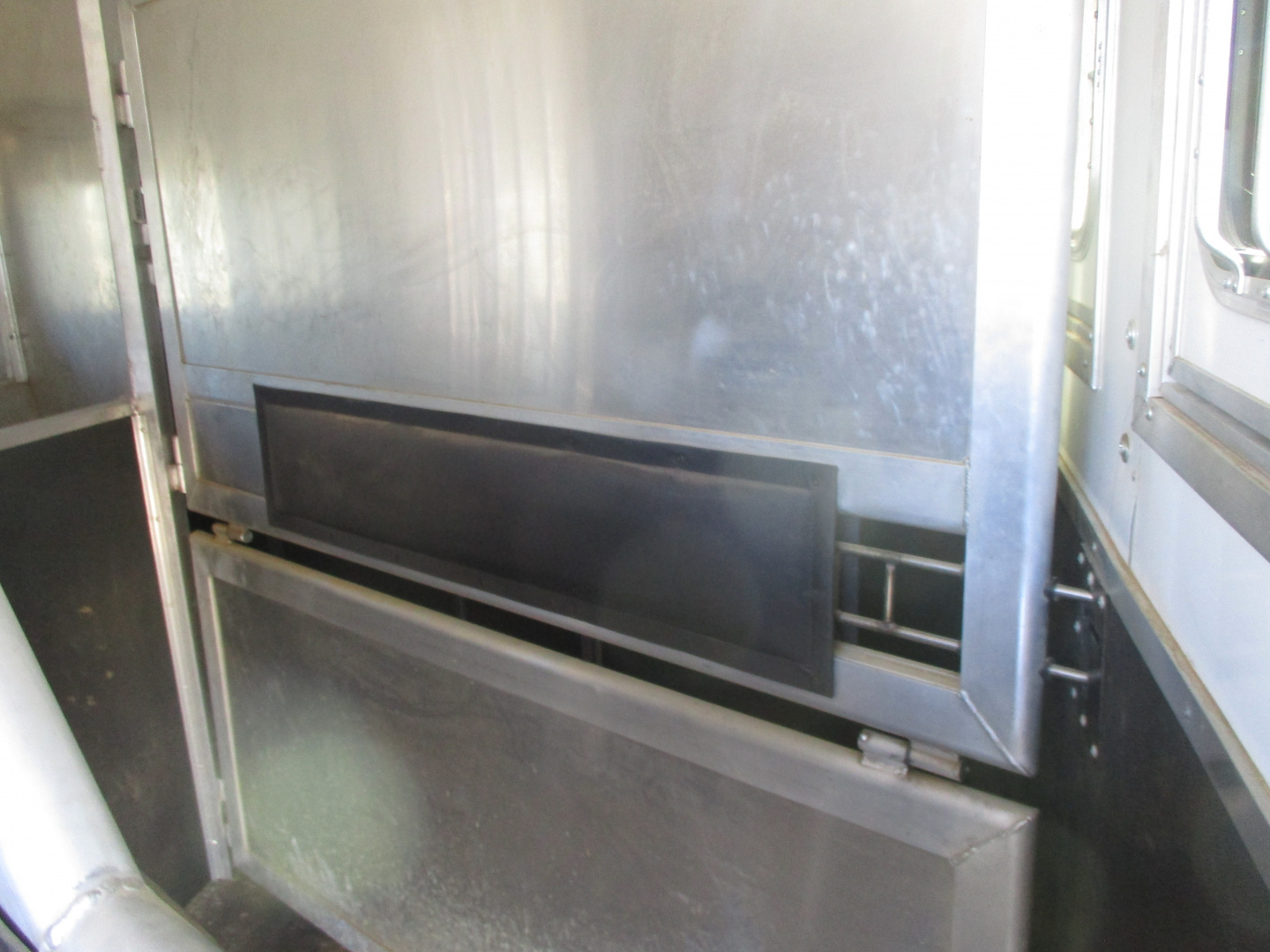 Used 2022 Lakota Charger Horse Trailer 3 horse