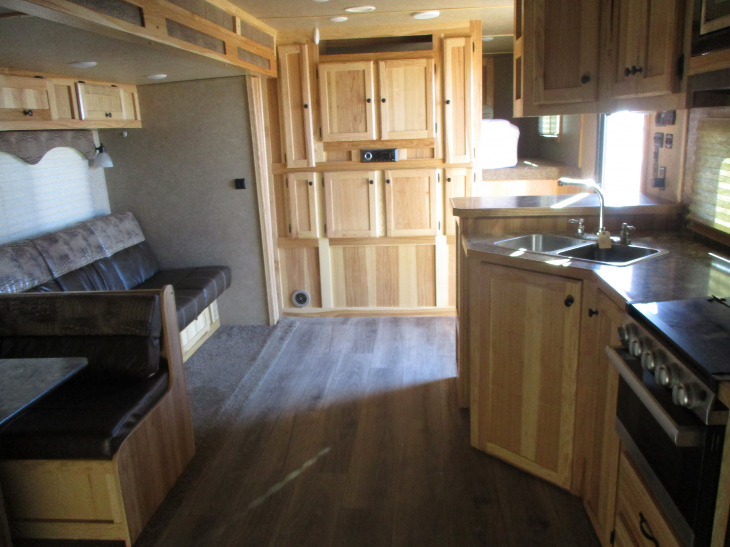 Used 2022 Lakota Charger Horse Trailer 3 horse