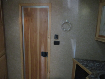 Used 2022 Lakota Charger Horse Trailer 3 horse