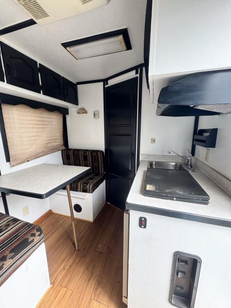 Used 1997 Featherlite Trailers LQ Horse Trailer