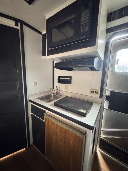 Used 1997 Featherlite Trailers LQ Horse Trailer