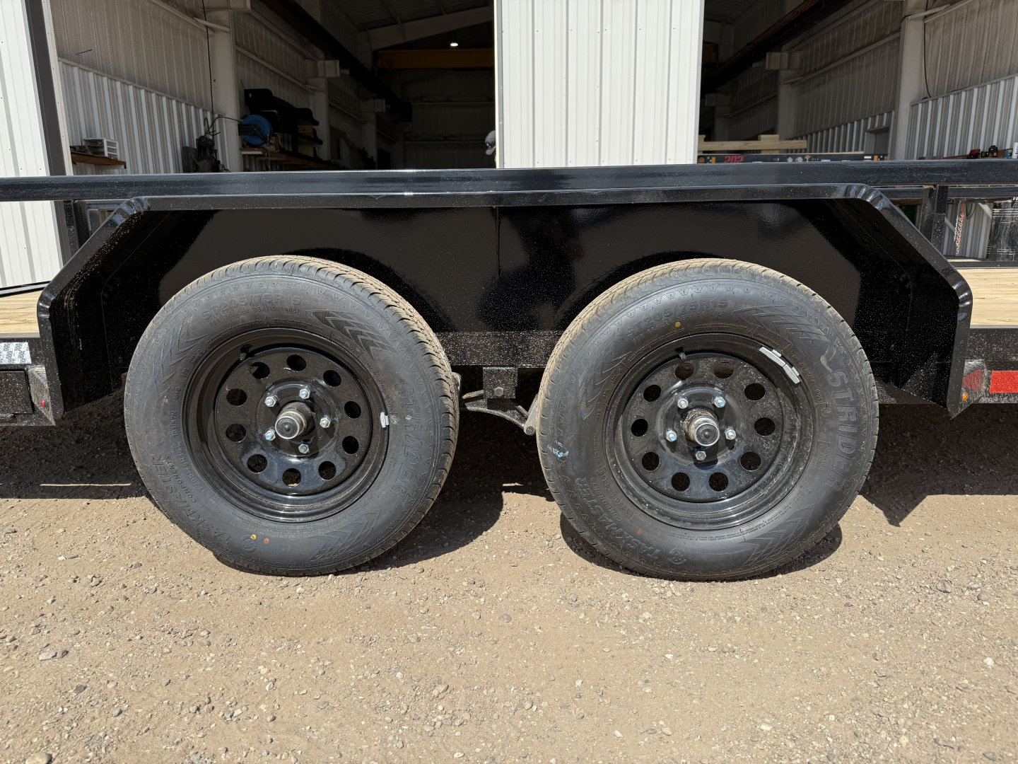 New 2026 X-On 83"x18' Tandem Axle Utility Trailer - U6