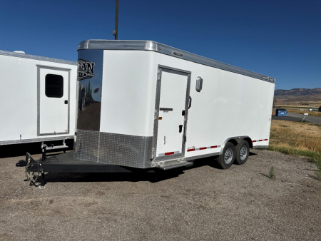 New 2025 Logan Coach Contractor 18'