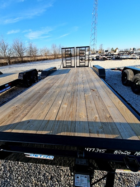 New 2026 Sure-Trac 7 x 20 (18+2) 14K Equipment Trailer w/ Split Ramps