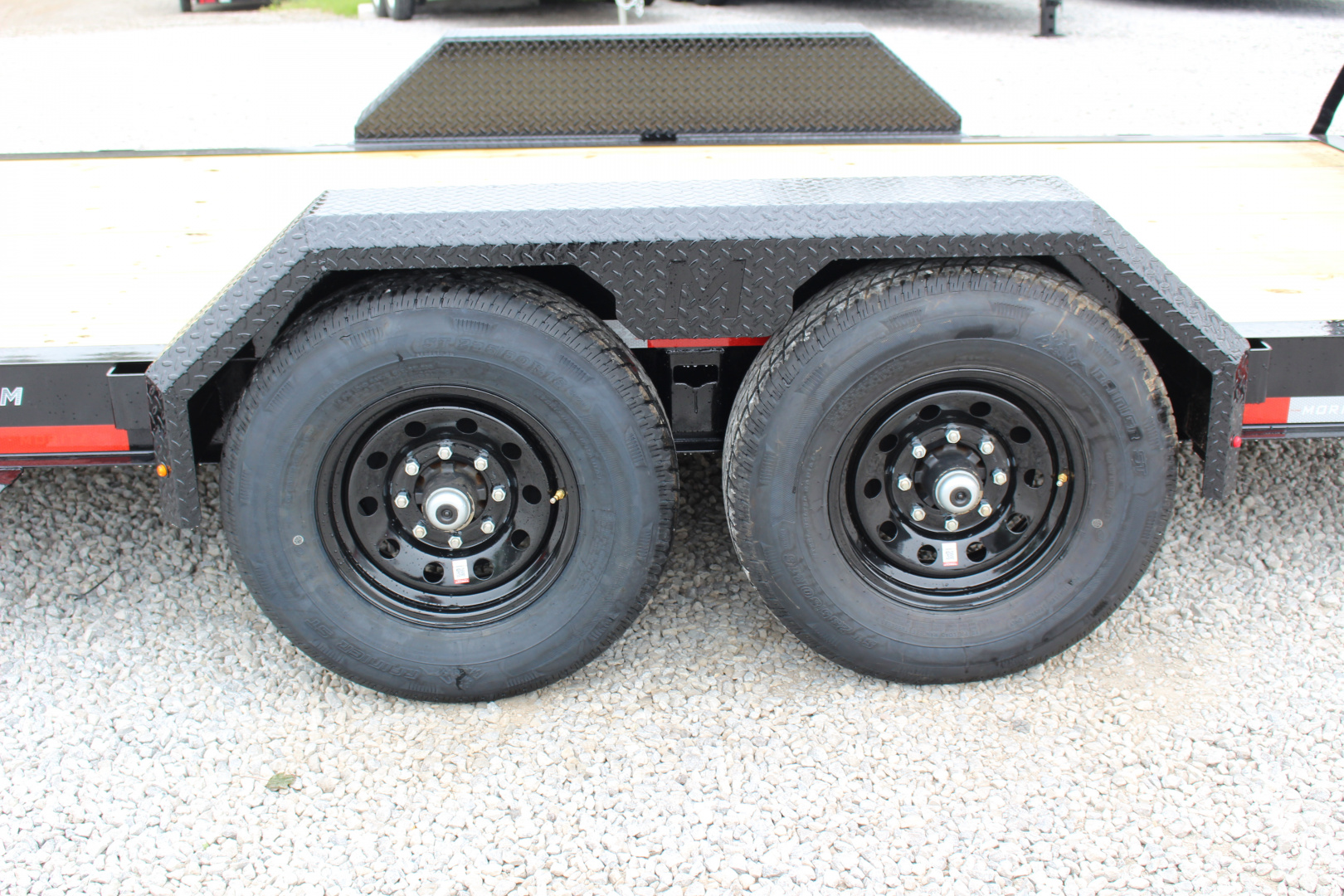 New 2026 Moritz ELBH 7' x 18' Low Pro - Split Mesh Ramps- Equipment Trailer - 14000# GVW