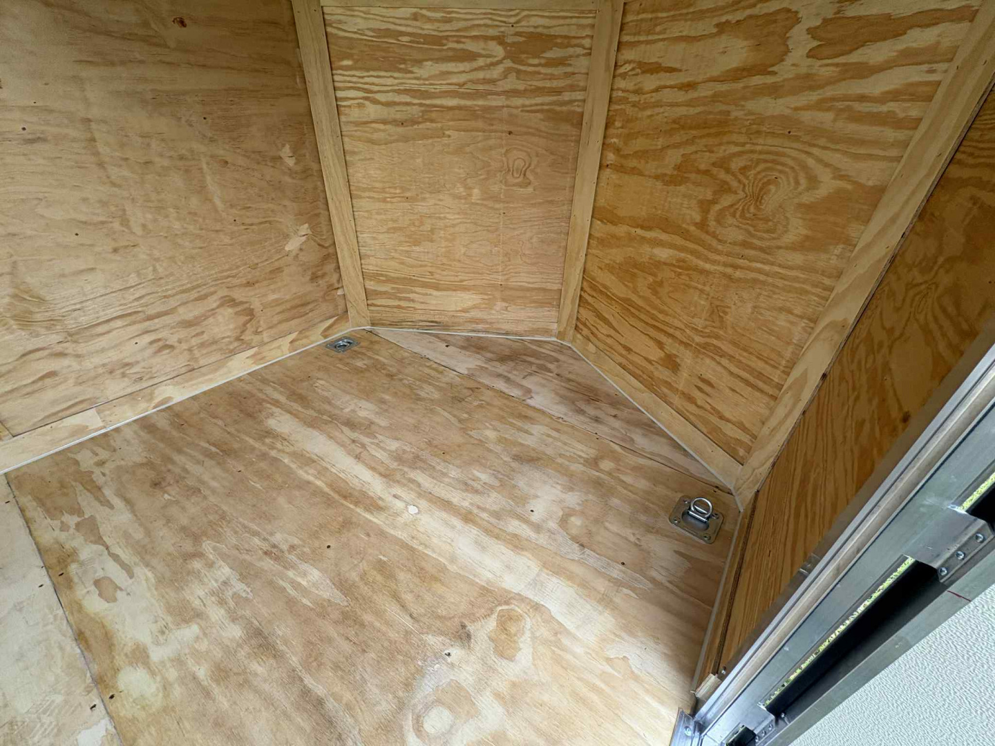 New DIAMOND CARGO 6 x 12 SA Cargo / Enclosed Trailer