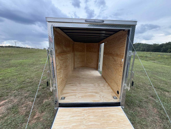 New DIAMOND CARGO 6 x 12 SA Cargo / Enclosed Trailer