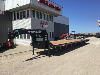 New 2026 PJ 102 x40' GN Low-Pro Flatbed w/ Duals - LD