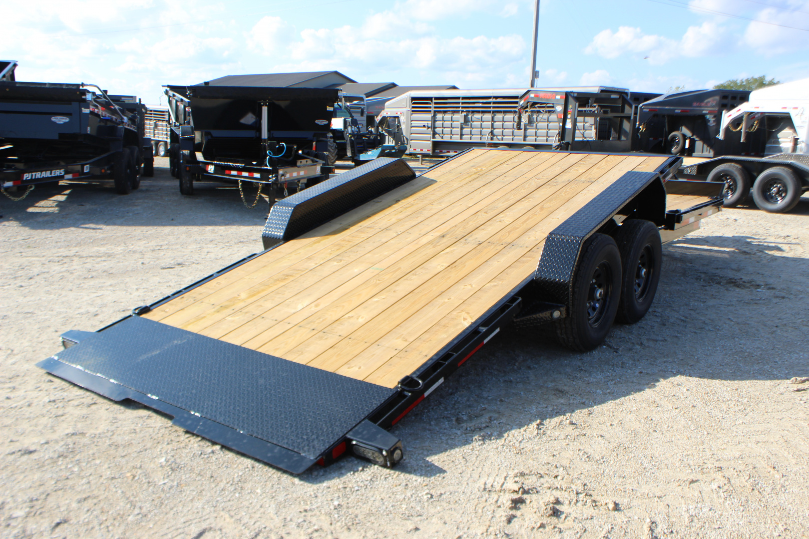 New 2026 MAXX-D G6X 83"x22' BP Equipment Tilt Trailer