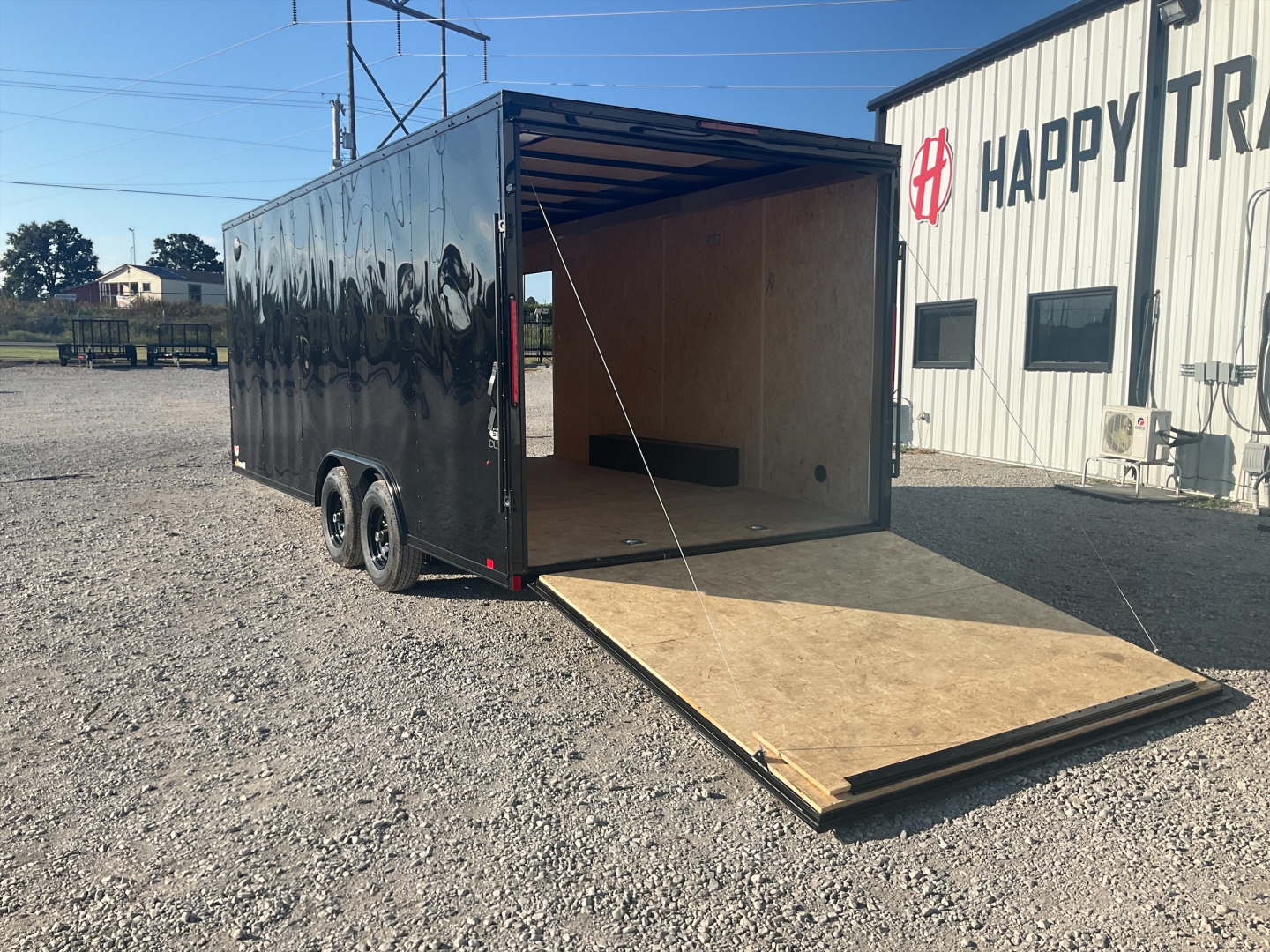 New 2026 Look 8.5x20' Enclosed Cargo Trailer - ST DLX