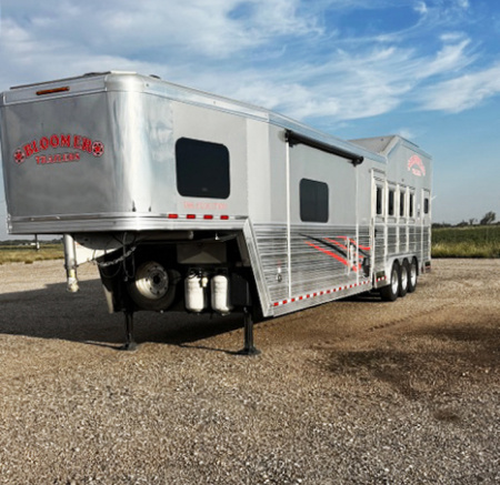 Used 2021 Bloomer 4 Horse Living Quarters Horse Trailer