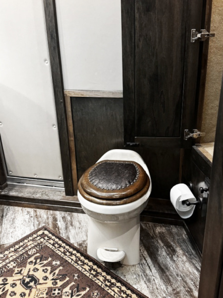 Used 2021 Bloomer 4 Horse Living Quarters Horse Trailer