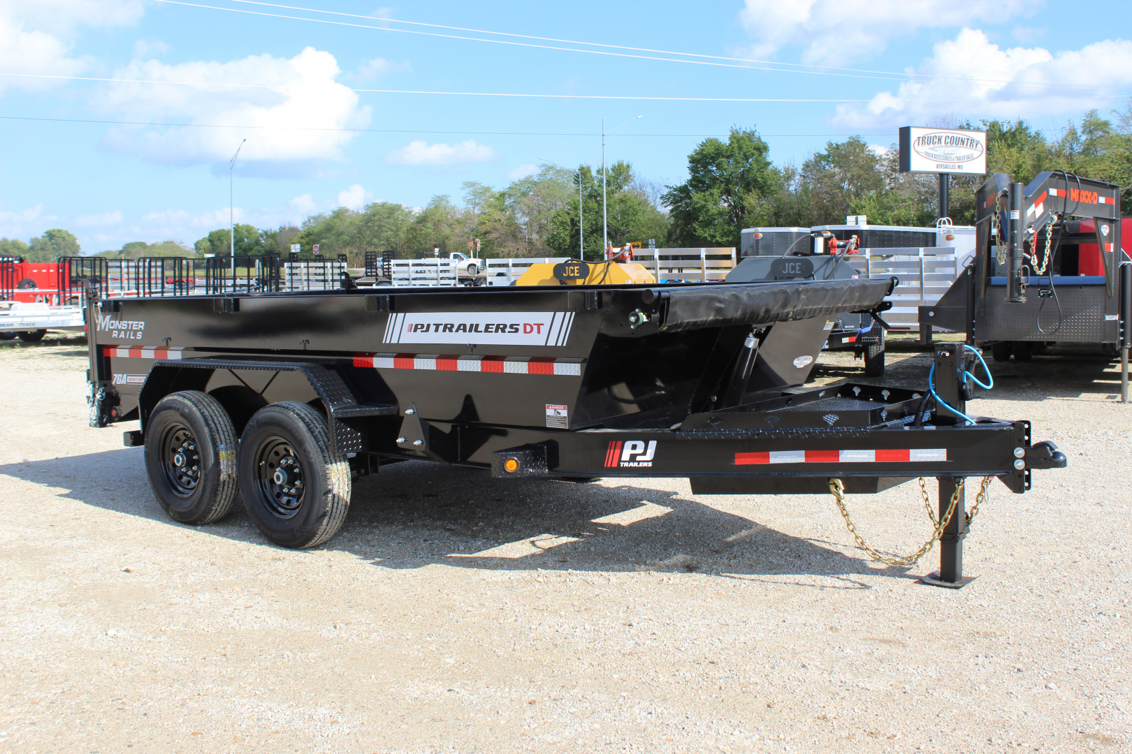 New 2026 PJ Trailers DT1 14' BP Dump Trailer