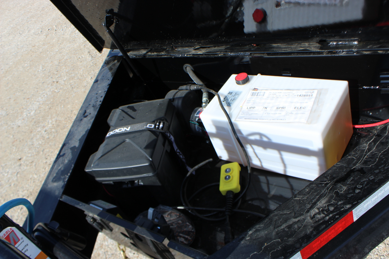 New 2026 PJ Trailers DT1 14' BP Dump Trailer