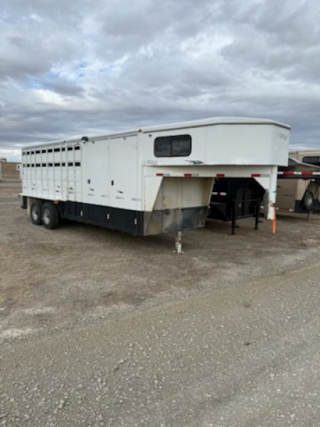 Used 2008 Titan Trailer STOCK COMBO GN