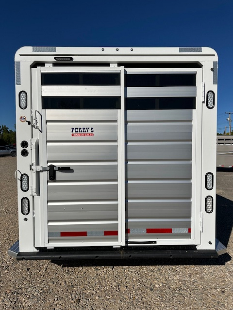 New 2026 Trails West Santa Fe Super Tack