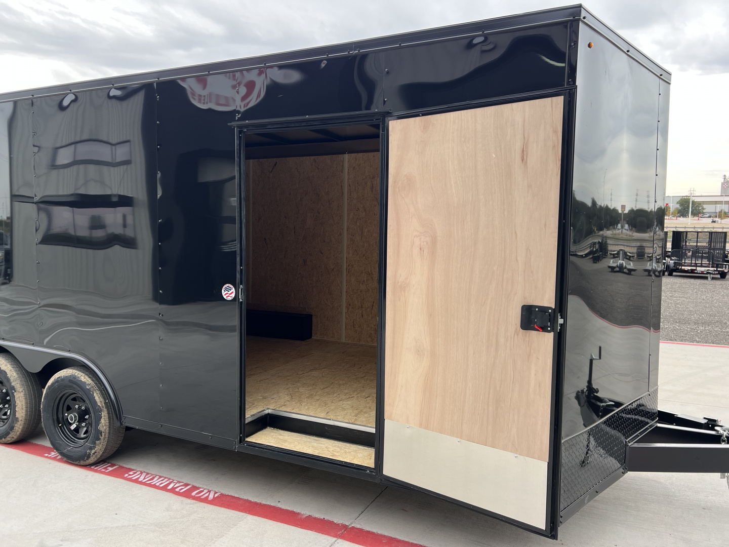 New 2026 Compass 8.5x20' Enclosed Cargo Trailer - Indigo DLX