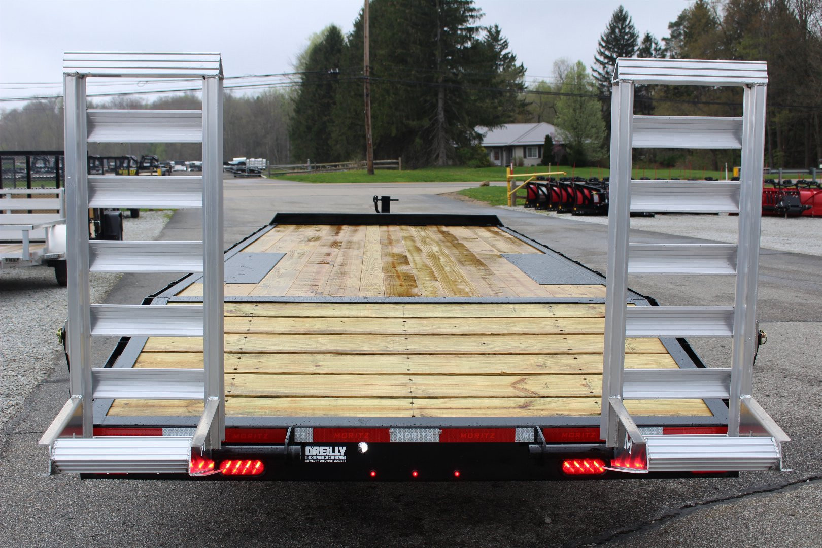 New 2026 Moritz 8' 6" x 18' + 4' Deckover Flatbed w/ Beavertail - Aluminum Ramps - 14,000# GVW