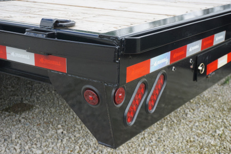 New 2024 Iron Bull FDP0218072-10000 Deckover Trailer